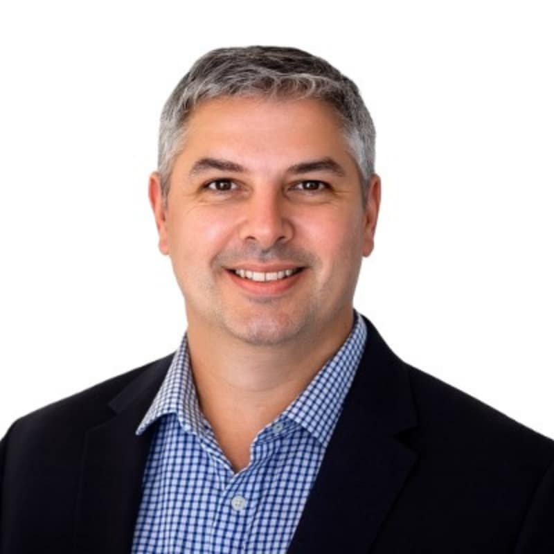 Jacques du Preez, Founder & Managing Director of Fractional FM